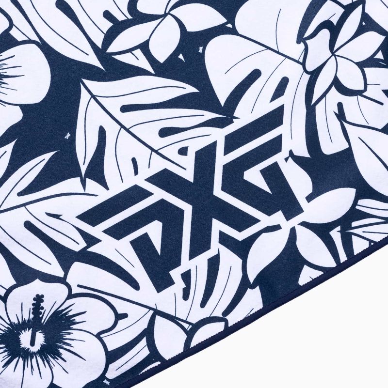 PXG Aloha 25 Players Towel